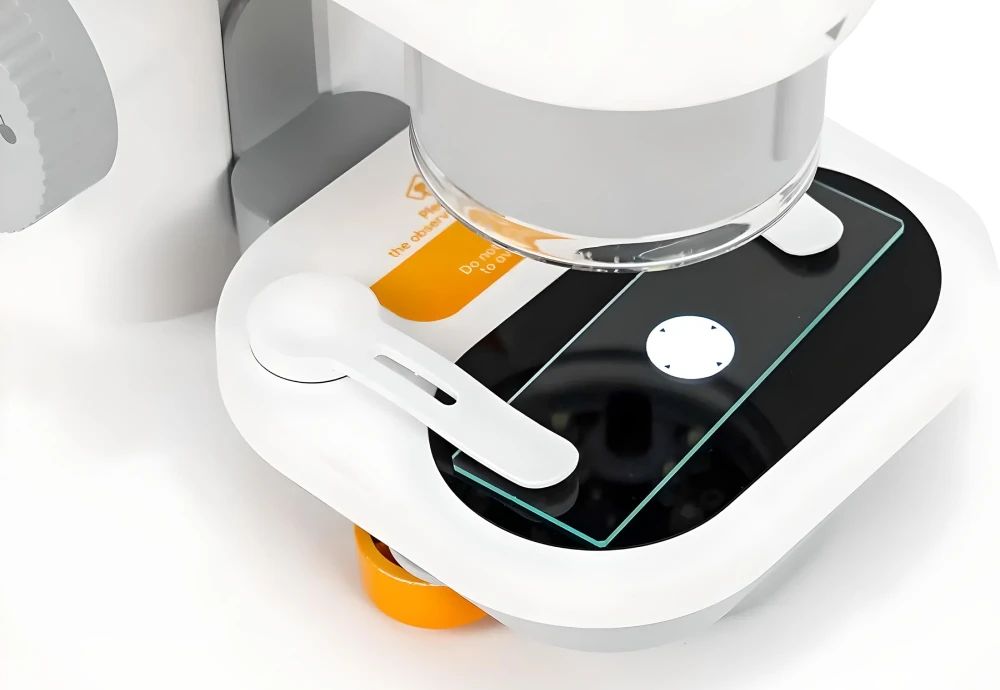 compound microscope with digital camera